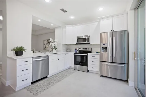 $340,000 | 11969 Brookside Drive, Bradenton, FL 34211