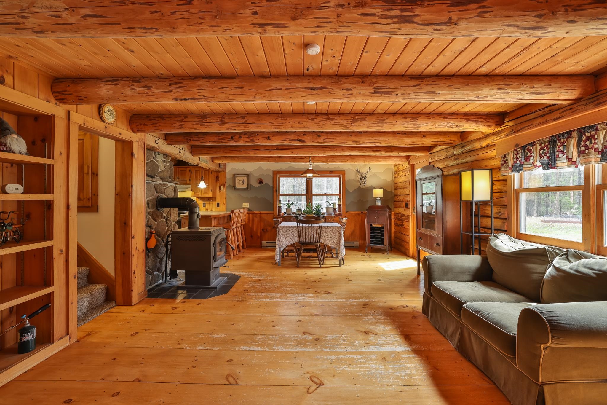 394 Cross Road Goshen, NH 03752 - Photo 5 of 40 Gallery Image 5
