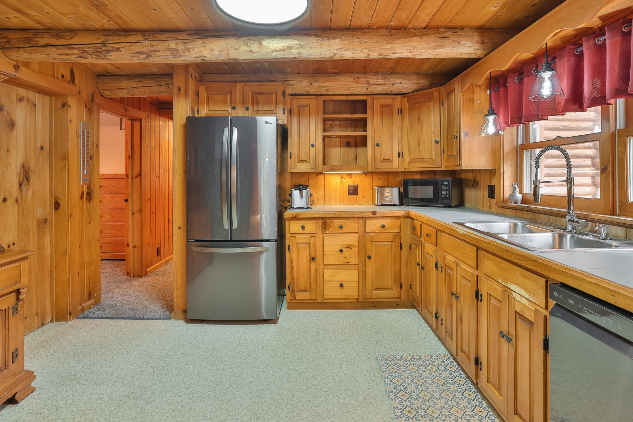 394 Cross Road Goshen, NH 03752 - Photo 9 of 40 Gallery Image 9