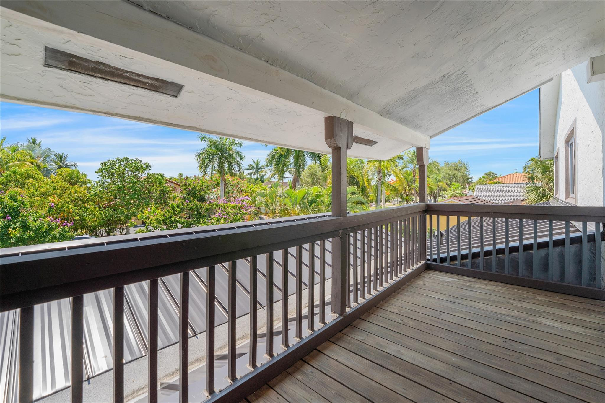 741 Mockingbird Lane Plantation, FL 33324 - Photo 31 of 59 a view of a balcony