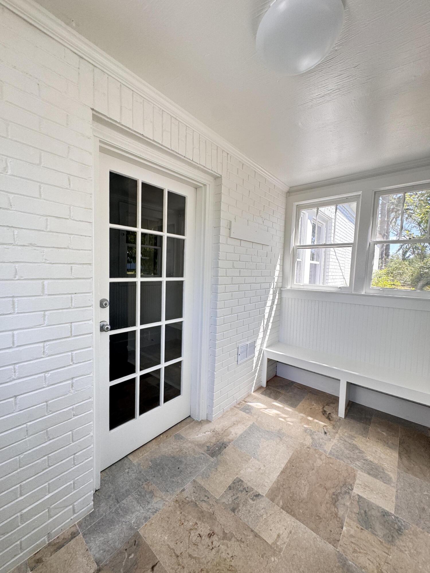 800 Hampton Street Walterboro, SC 29488 - Photo 119 of 136 800 Hampton Street (12)
