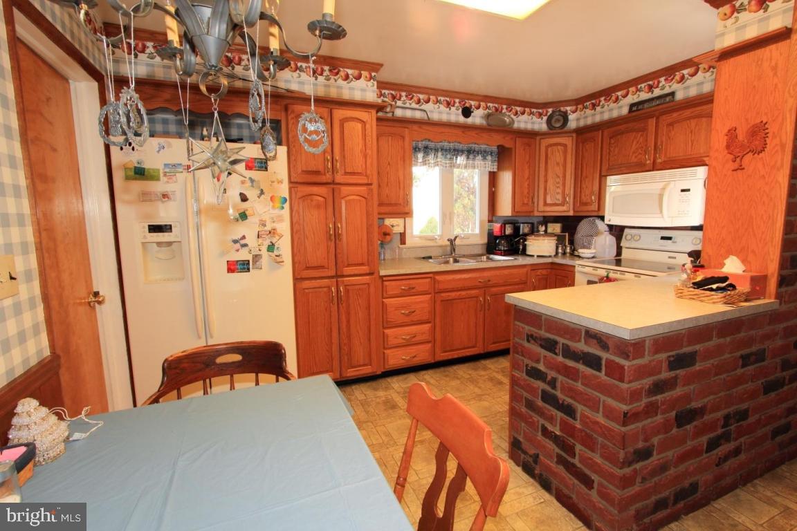 631 Kissel Hill Road Lititz, PA 17543 - Photo 8 of 20