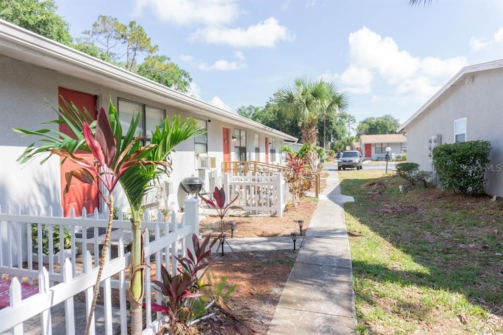 1400 Strawberry Place, Unit 6 Plant City, FL 33563 - Photo 11 of 11 a view of outdoor space yard and porch