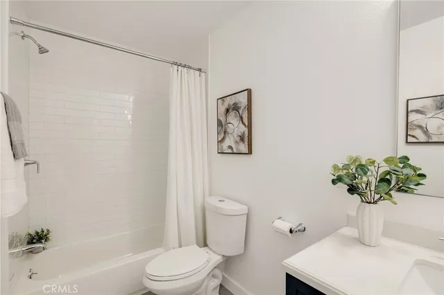 $1,299,000 | 1023 Acacia Avenue, Torrance, CA 90501