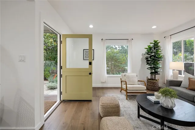 $1,299,000 | 1023 Acacia Avenue, Torrance, CA 90501