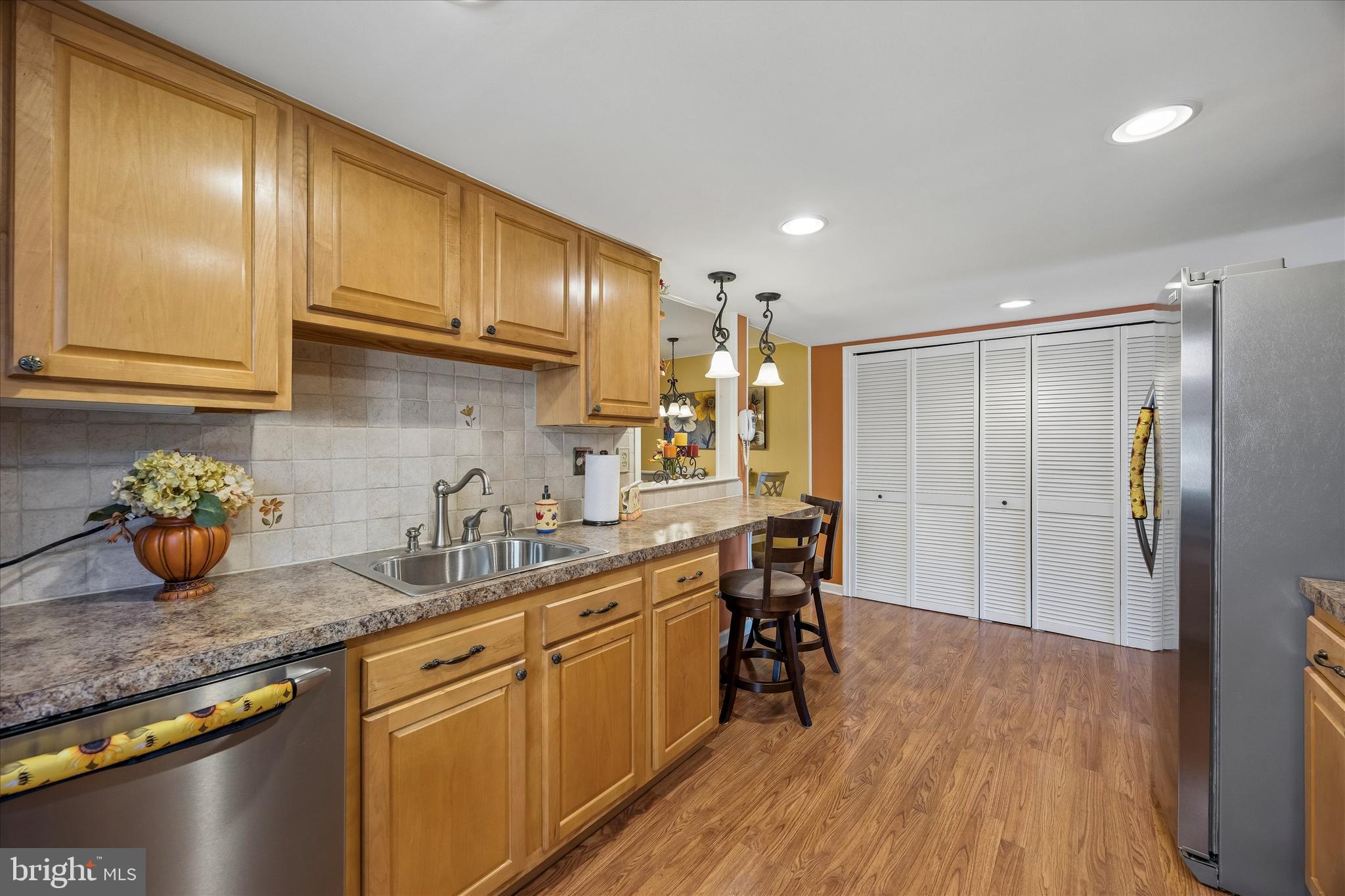 9841 Cowden Street Philadelphia, PA 19115 - Photo 8 of 24