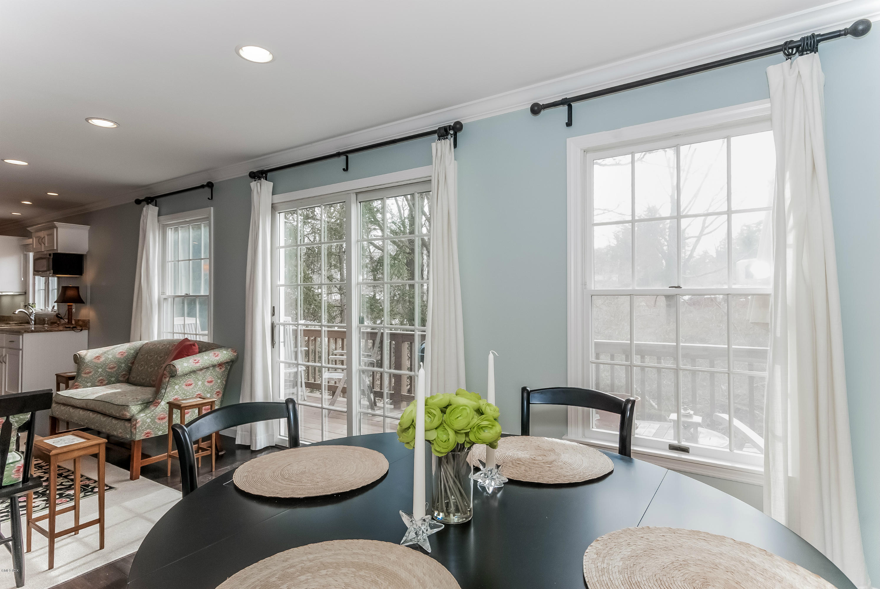21 Roberta Lane Greenwich, CT 06830 - Photo 14 of 39 a living room with furniture and a potted plant