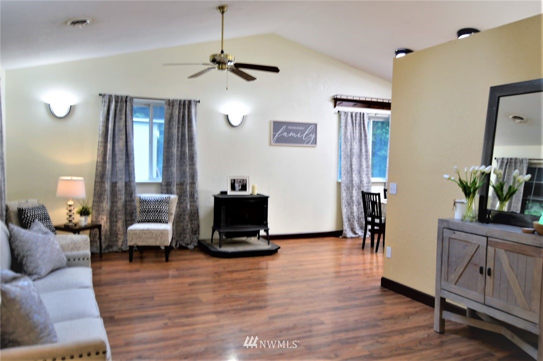 128 Short Road Morton, WA 98356 - Photo 10 of 39 Gallery Image 10