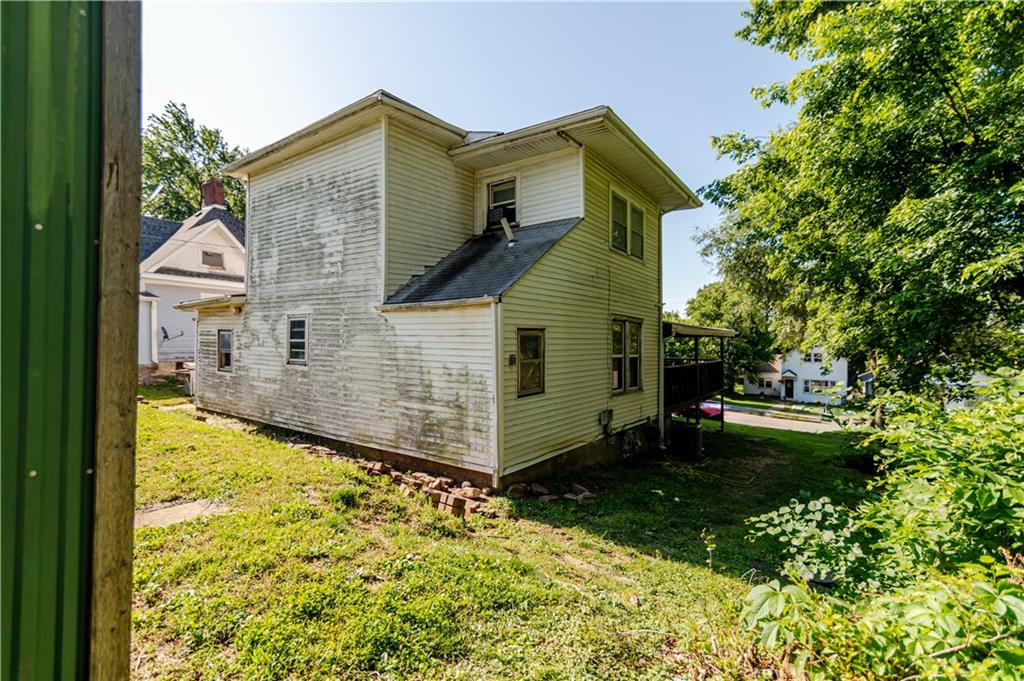1125 Atchison Street Atchison, KS 66002 - Photo 11 of 85