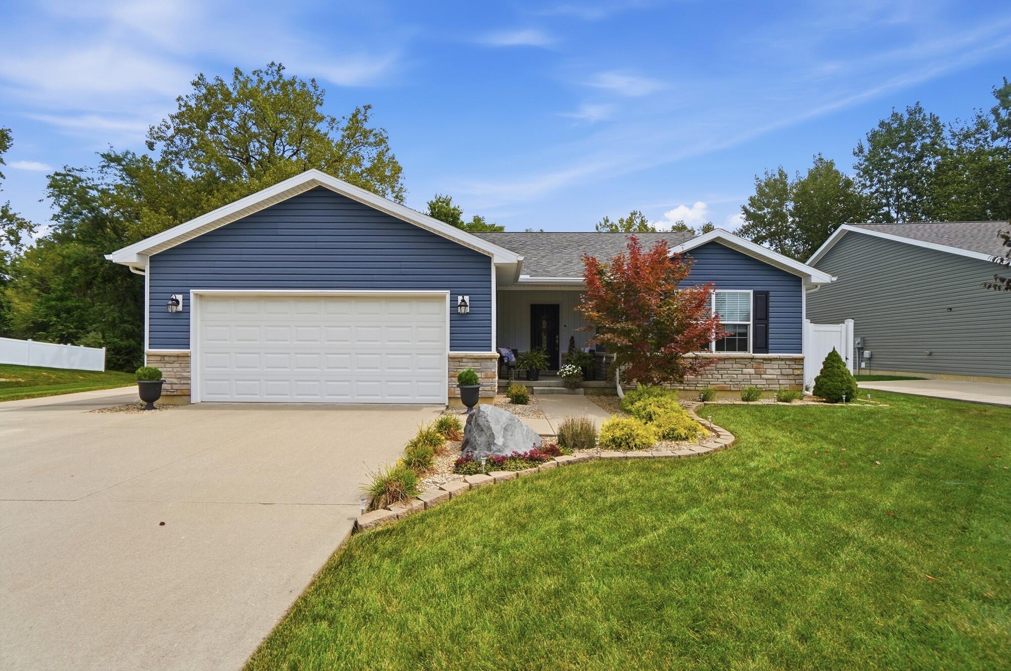 4158 Midfield Street Springfield, OH 45503 - Photo 1 of 54 001