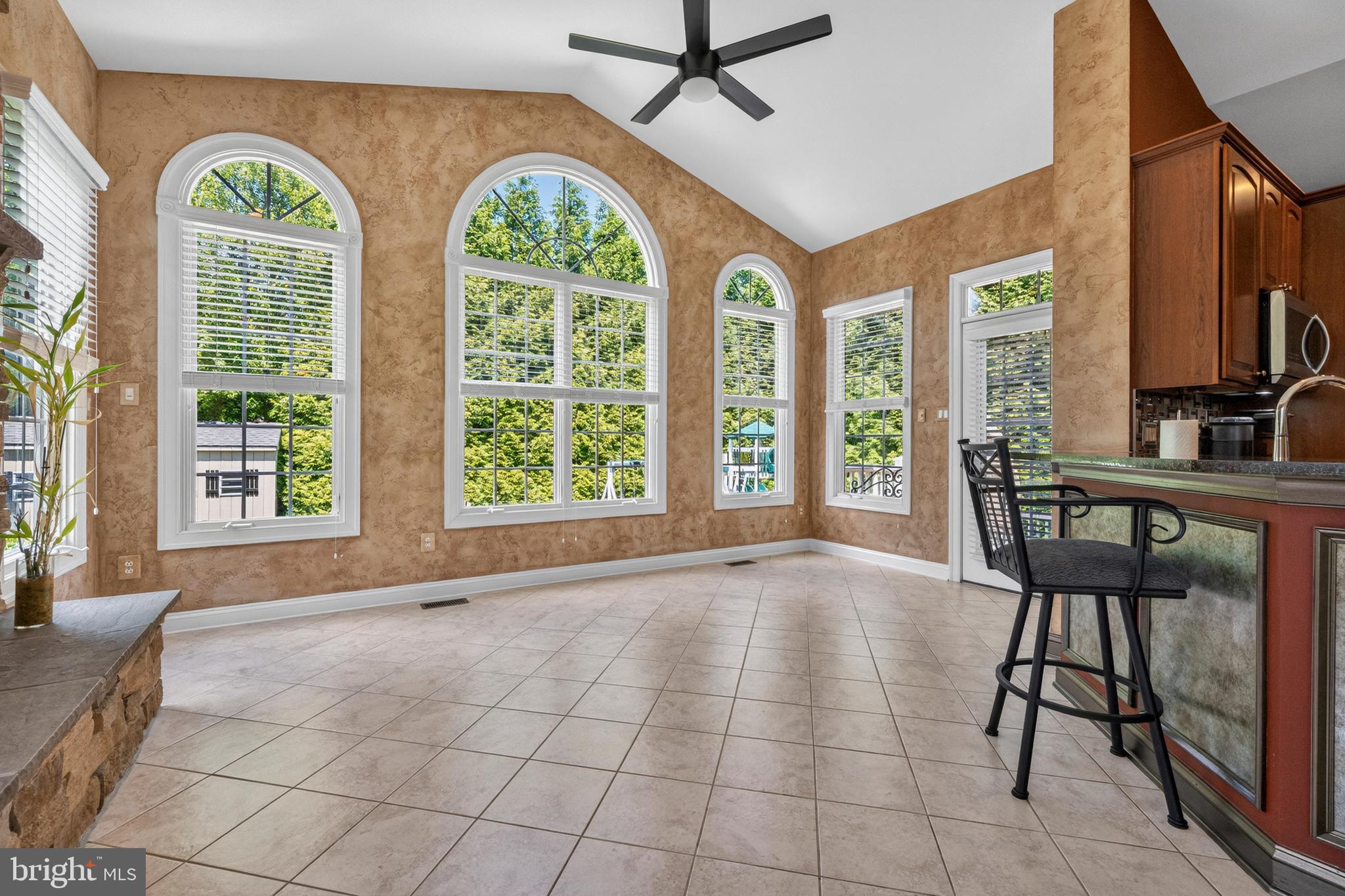 817 Stable Manor Road Reisterstown, MD 21136 - Photo 12 of 50