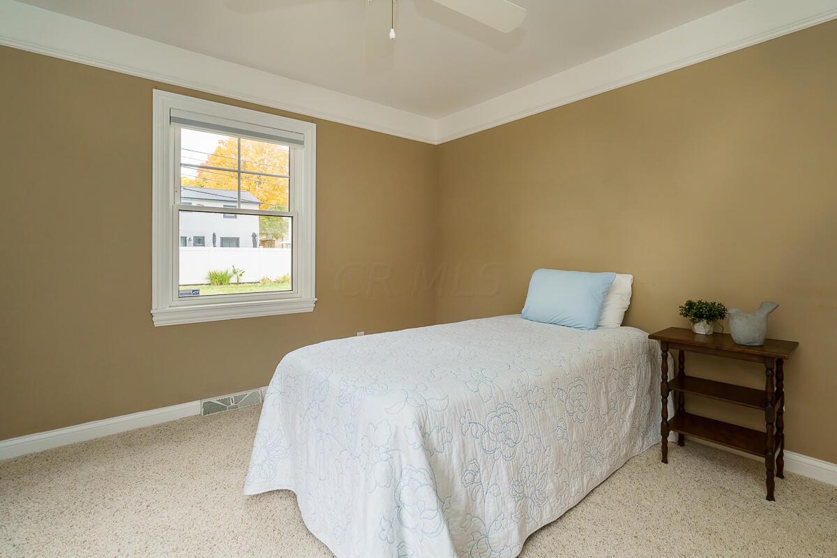 1620 McCoy Road Columbus, OH 43220 - Photo 35 of 40 1620_McCoy_Rd-37