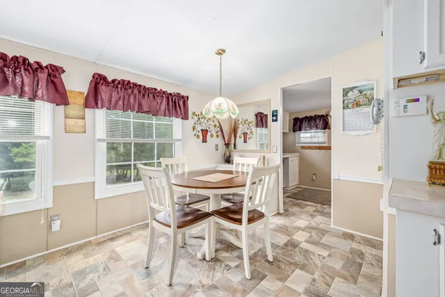 $394,900 | 177 East Silver Shoals Road, Toccoa, GA 30577