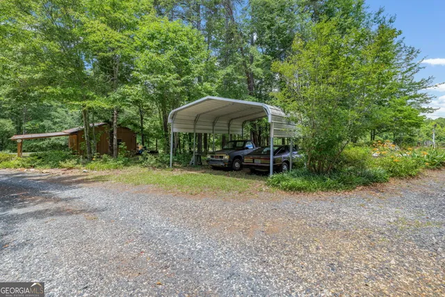 $394,900 | 177 East Silver Shoals Road, Toccoa, GA 30577