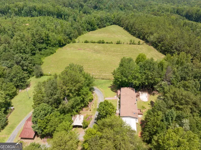 $394,900 | 177 East Silver Shoals Road, Toccoa, GA 30577