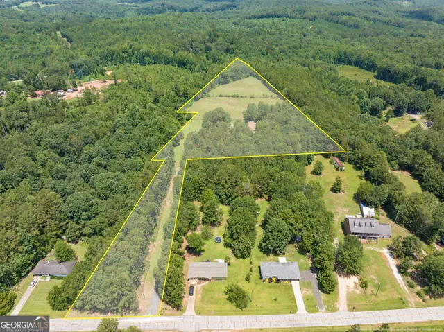 $394,900 | 177 East Silver Shoals Road, Toccoa, GA 30577