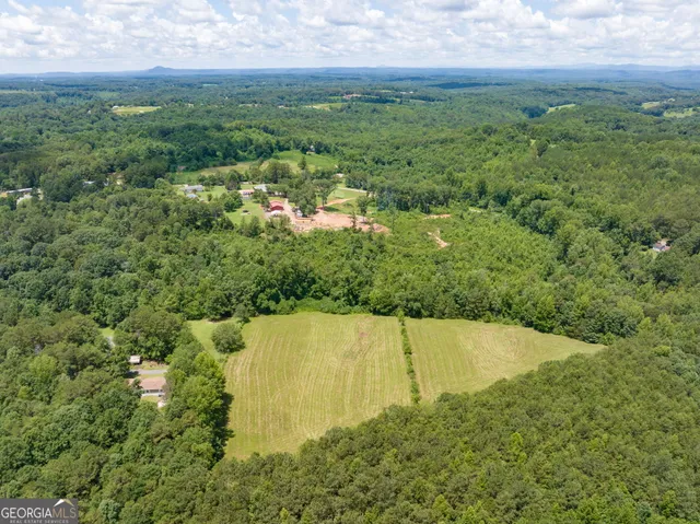 $394,900 | 177 East Silver Shoals Road, Toccoa, GA 30577