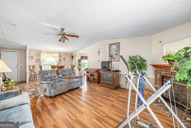 $394,900 | 177 East Silver Shoals Road, Toccoa, GA 30577