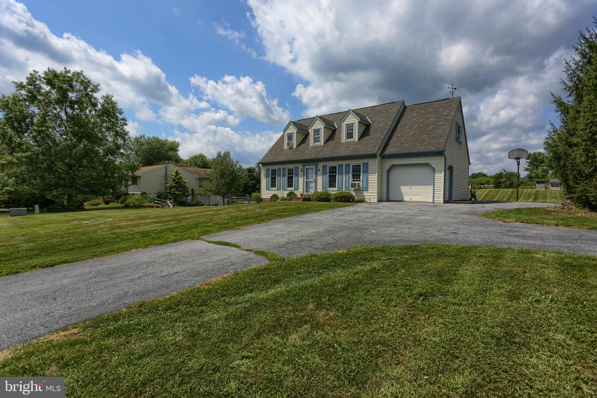 2146 Deodate Road Elizabethtown, PA 17022 - Photo 3 of 50 Gallery Image 3