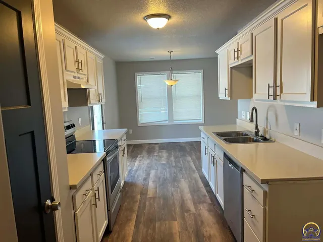 $249,000 | 2902 North Kansas Avenue, Topeka, KS 66617