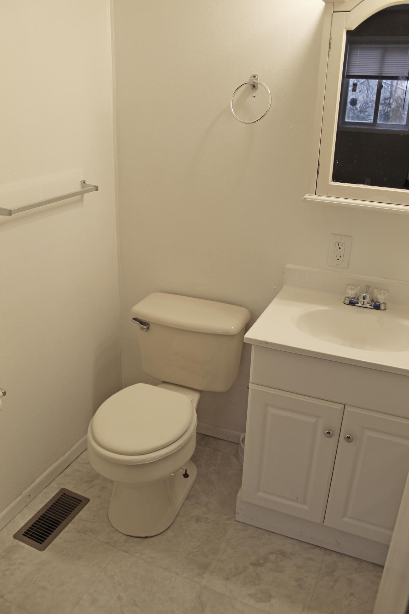 1777 Delaware Avenue Springfield, OH 45506 - Photo 10 of 33