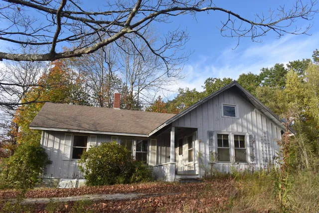 $269,900 | 134 Durham Road, Freeport, ME 04032