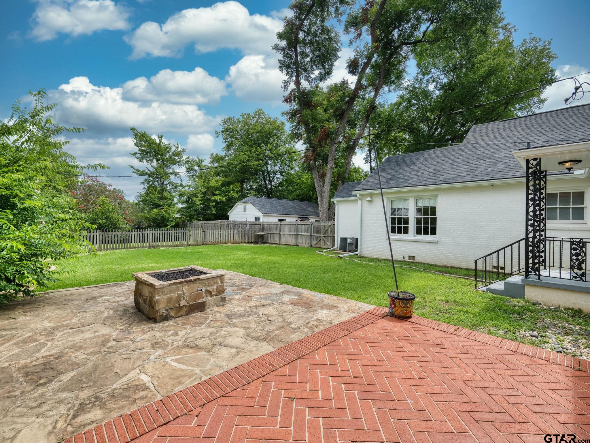 323 West 3rd Street Tyler, TX 75701 - Photo 30 of 44