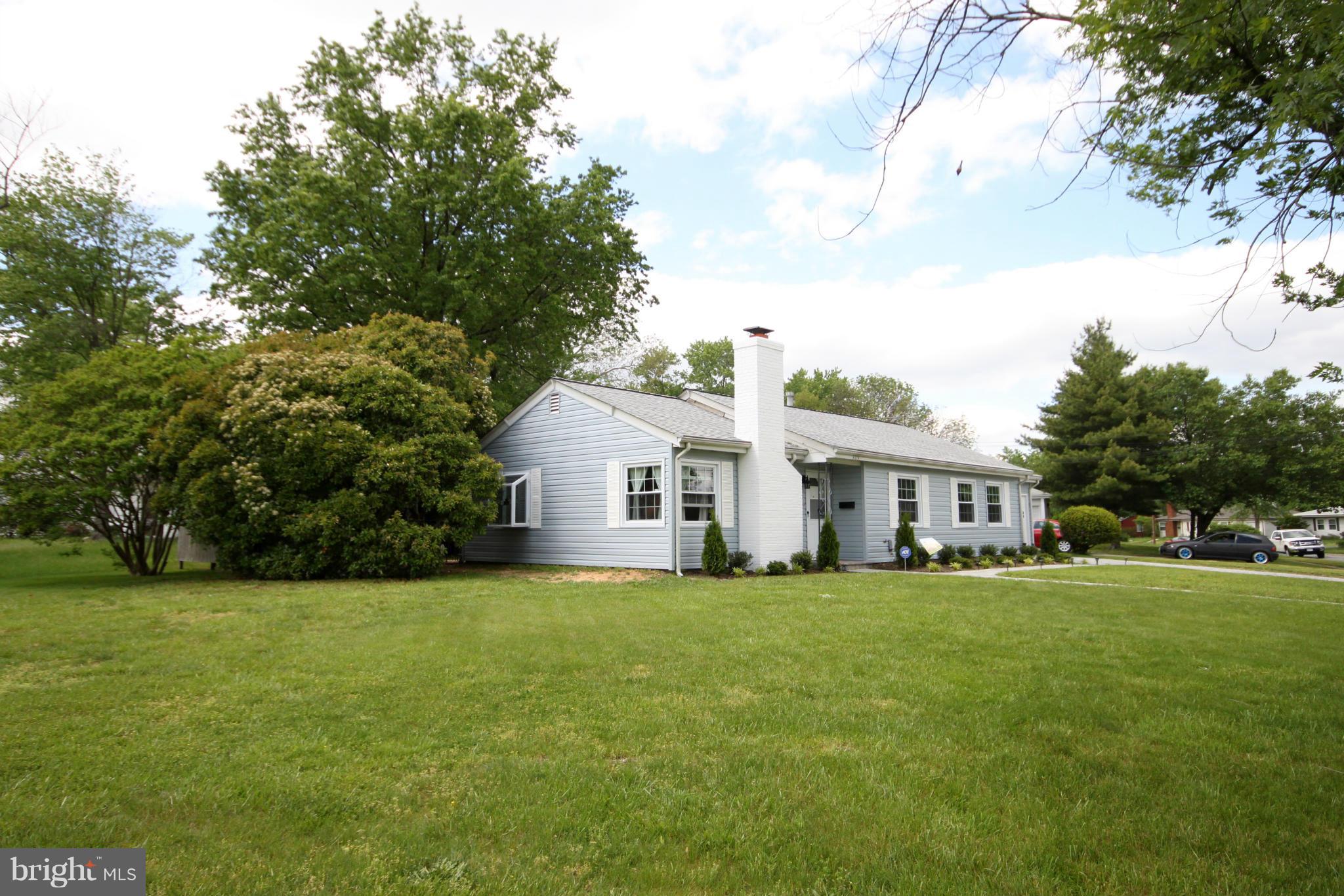 6220 Apache Street Springfield, VA 22150 - Photo 20 of 21 Exterior (Front)