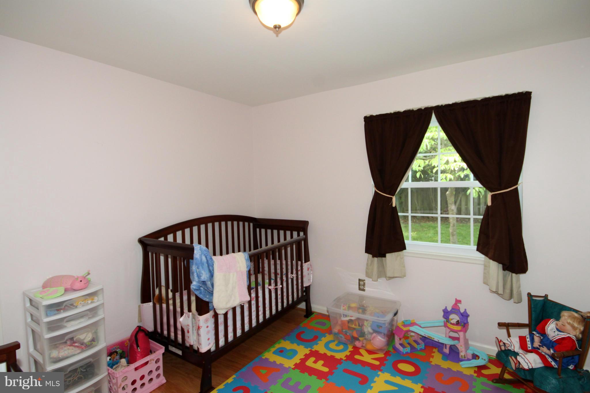 6220 Apache Street Springfield, VA 22150 - Photo 10 of 21 Bedroom