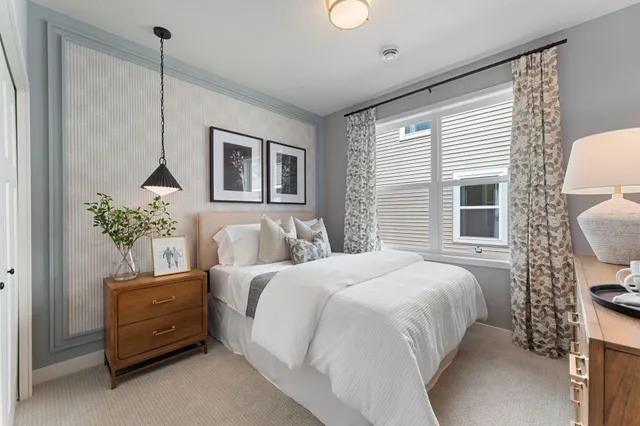 $520,000 | 405 James Parkway, Cottage Grove, MN 55016