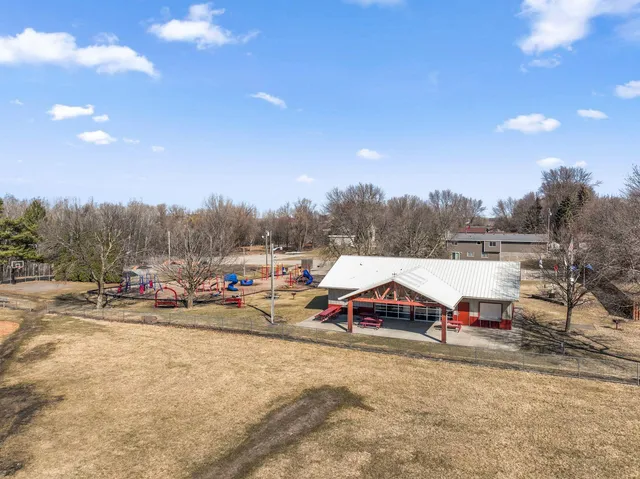 $520,000 | 405 James Parkway, Cottage Grove, MN 55016