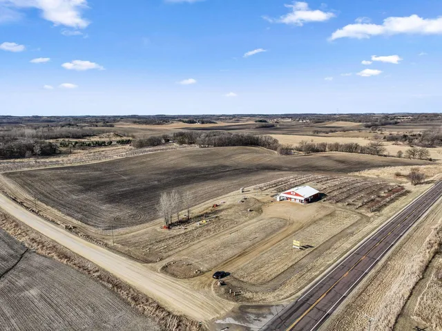 $520,000 | 405 James Parkway, Cottage Grove, MN 55016