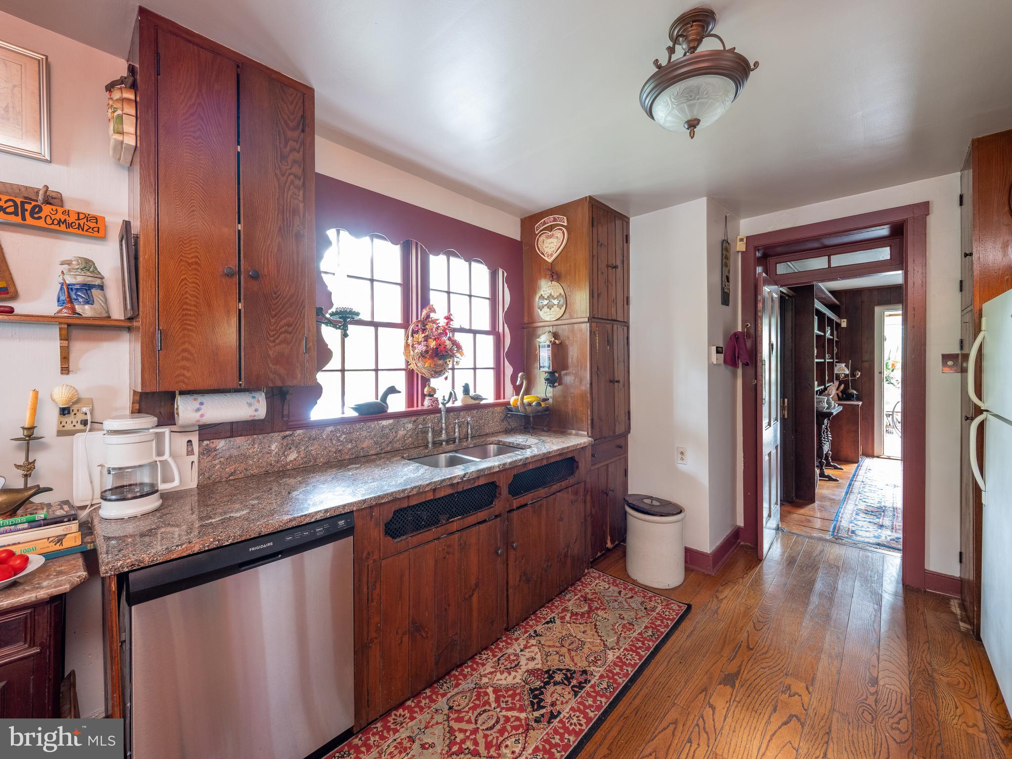 2890 Furlong Road Doylestown, PA 18902 - Photo 17 of 42 Kitchen