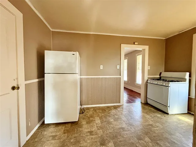 $800 | 3100 Avenue G, Unit 200, Fort Worth, TX 76105