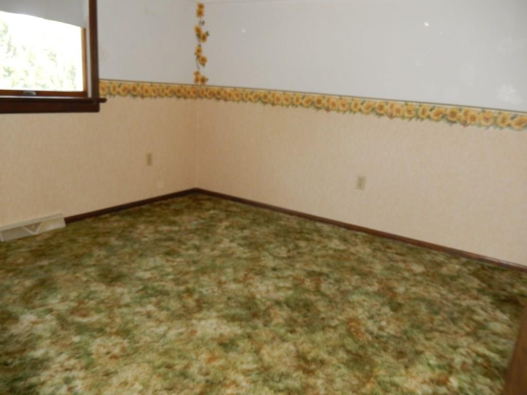 376 Glendale Road Beaver Falls, PA 15010 - Photo 11 of 21 Gallery Image 11