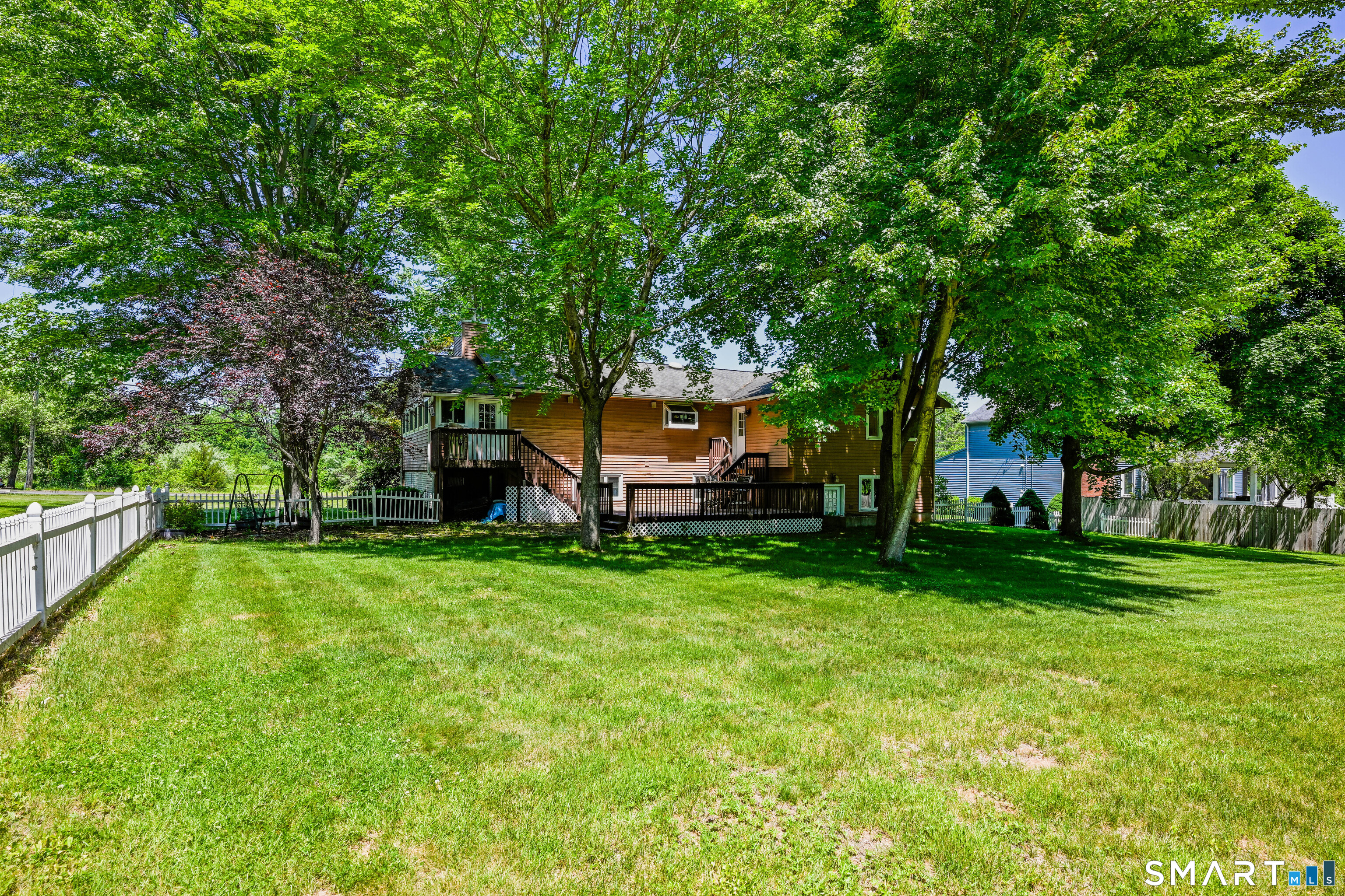 93 Court Street Cromwell, CT 06416 - Photo 30 of 38