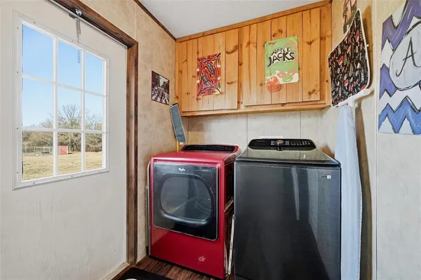 $585,000 | 1949 Greer Road, Sadler, TX 76264