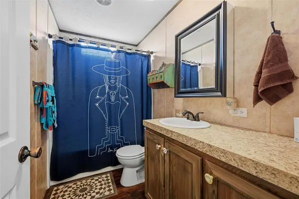 $585,000 | 1949 Greer Road, Sadler, TX 76264