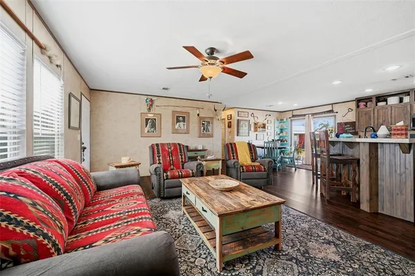 $585,000 | 1949 Greer Road, Sadler, TX 76264