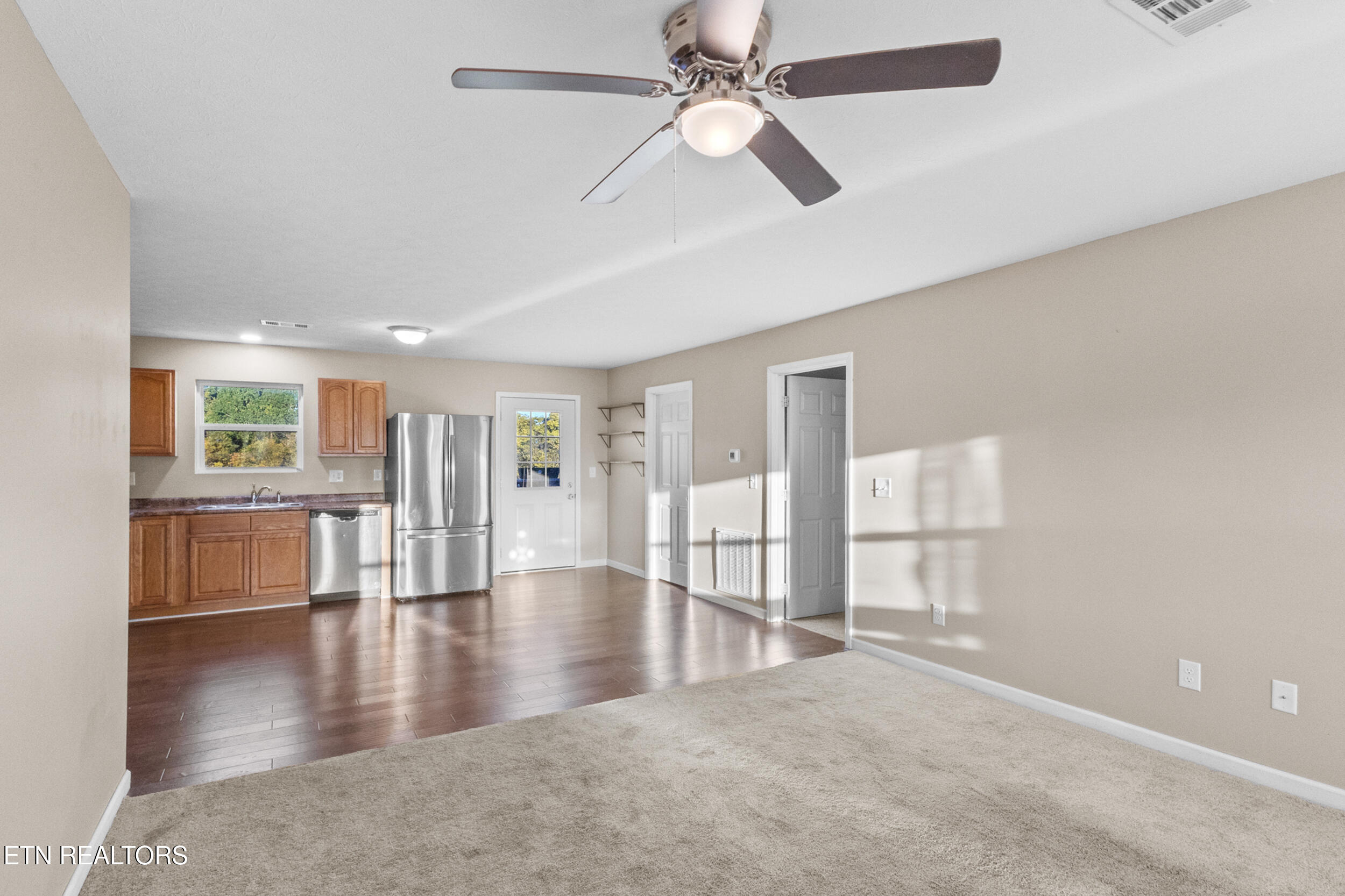 802 Forgety Road Jefferson City, TN 37760 - Photo 10 of 44 9_471a1294