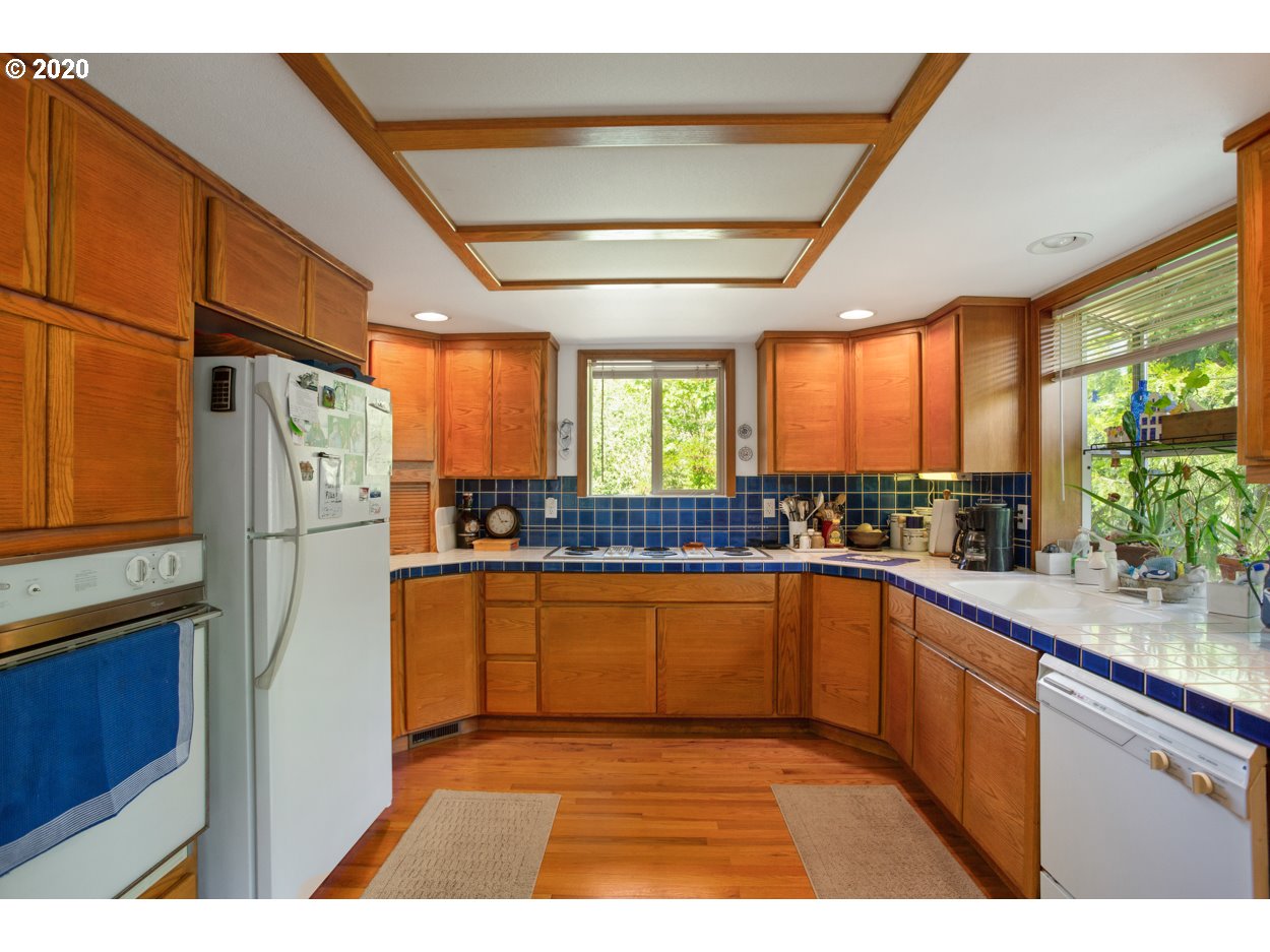 28282 Thomson Mill Road Sheridan, OR 97378 - Photo 17 of 27