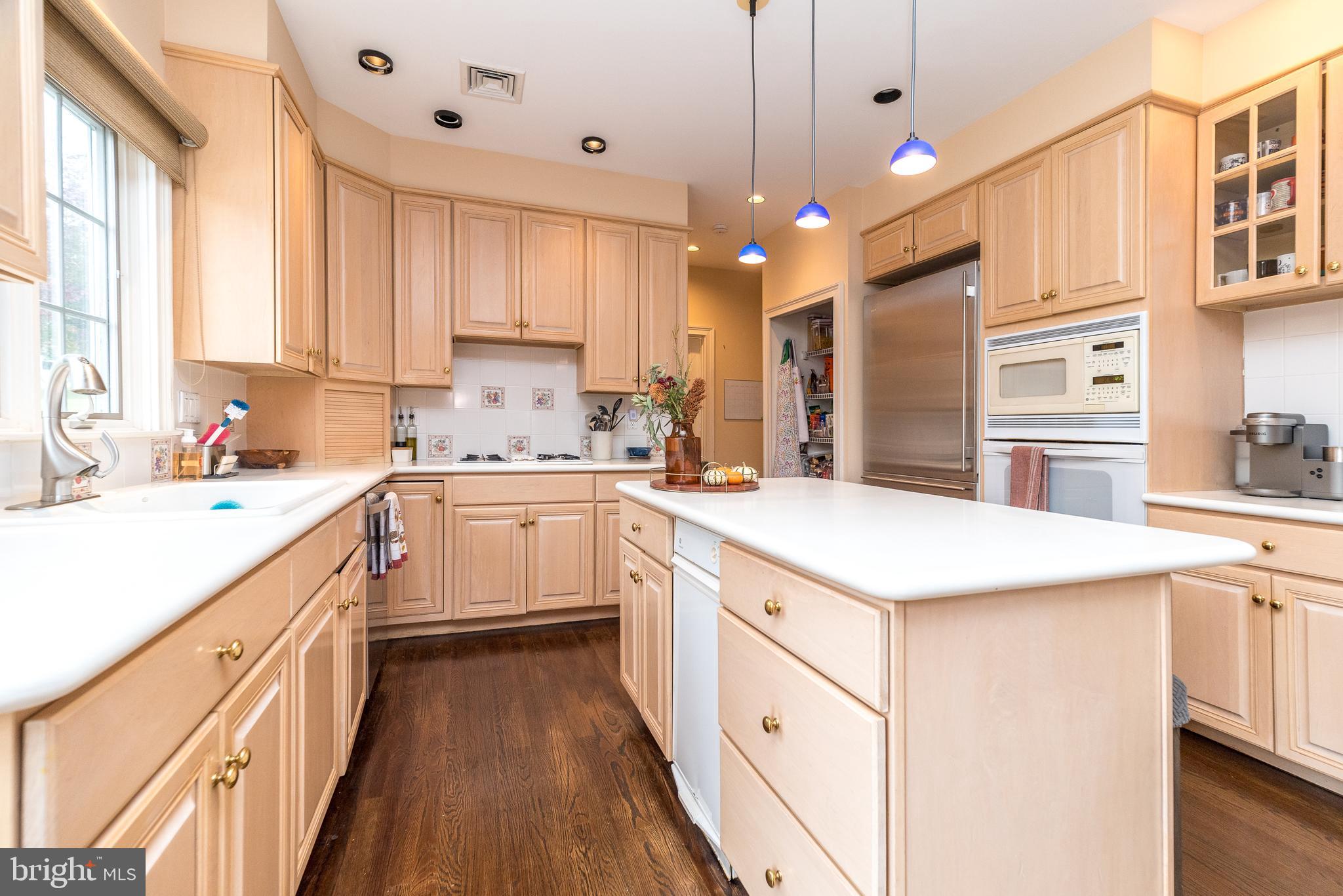 926 Manor Avenue Jenkintown, PA 19046 - Photo 14 of 41