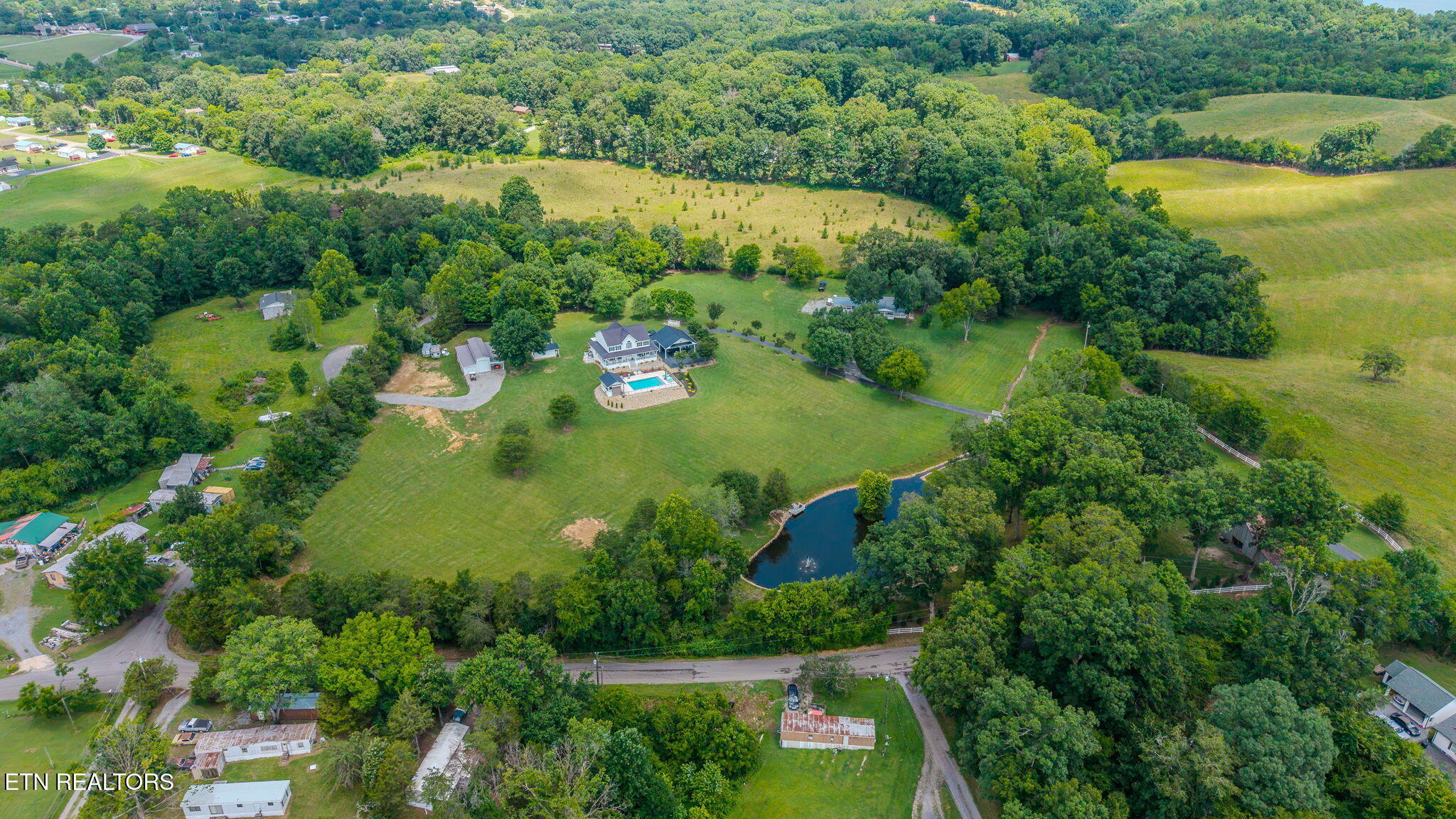 1531 Providence Hills Road Sevierville, TN 37876 - Photo 45 of 59 58-web-or-mls-DJI_20260619124040_0883_D