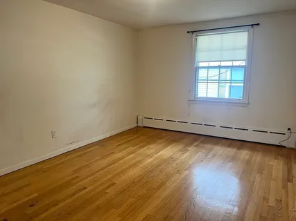 $2,800 | 373 Winthrop Street, Unit 2, Winthrop, MA 02152