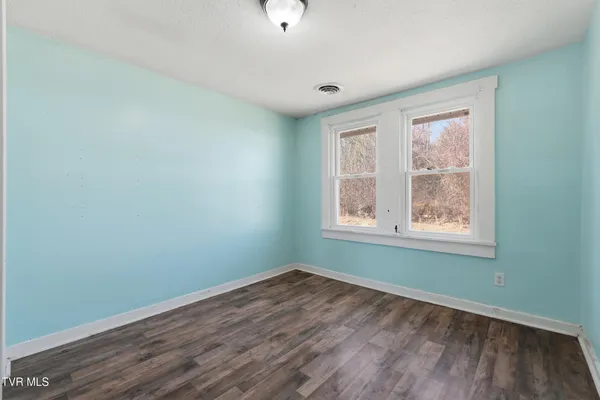 $180,000 | 40 Mt Pleasant Circle, Greeneville, TN 37743