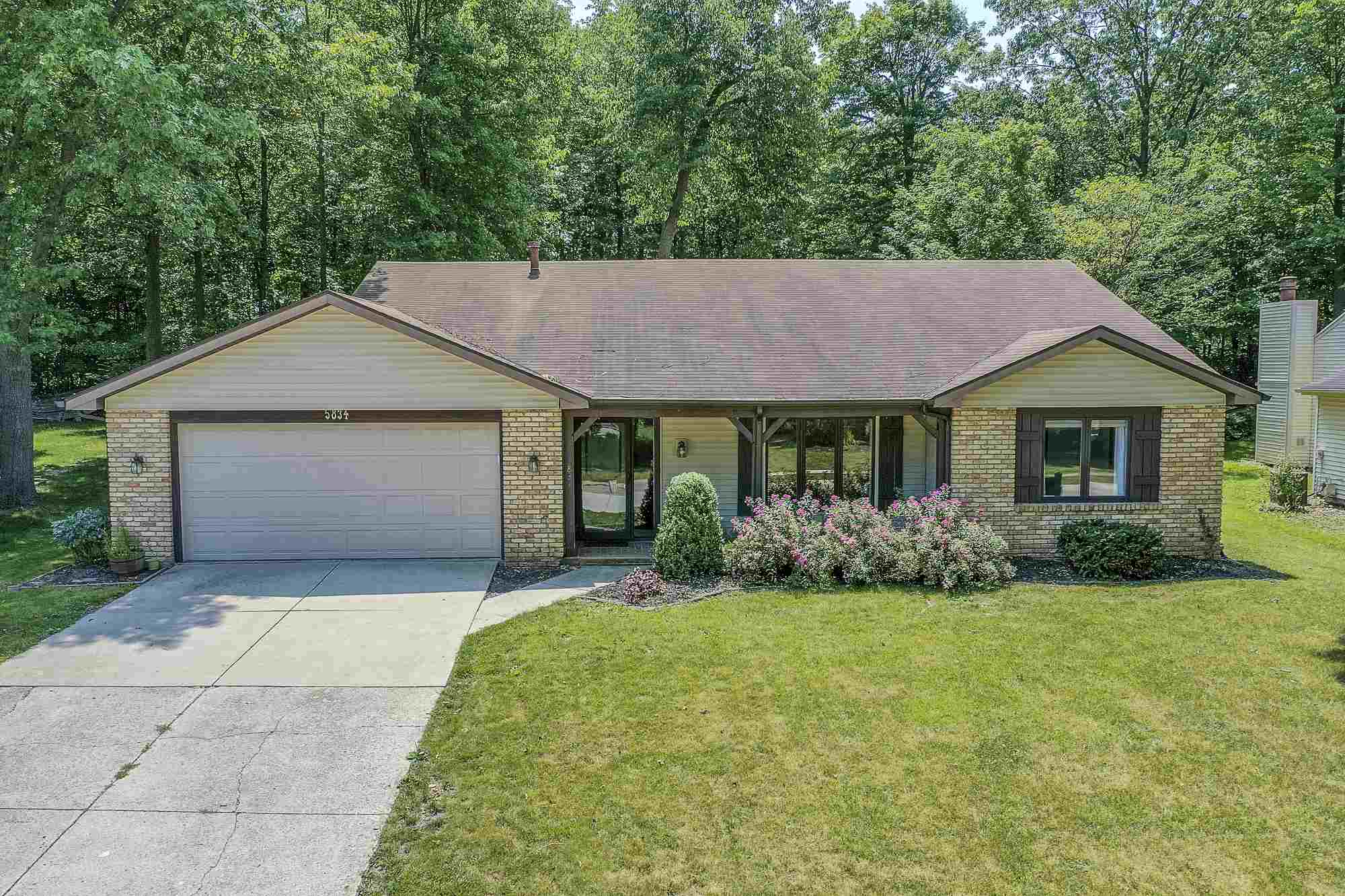 5834 Oak Fall Road Fort Wayne, IN 46845 - Photo 1 of 35