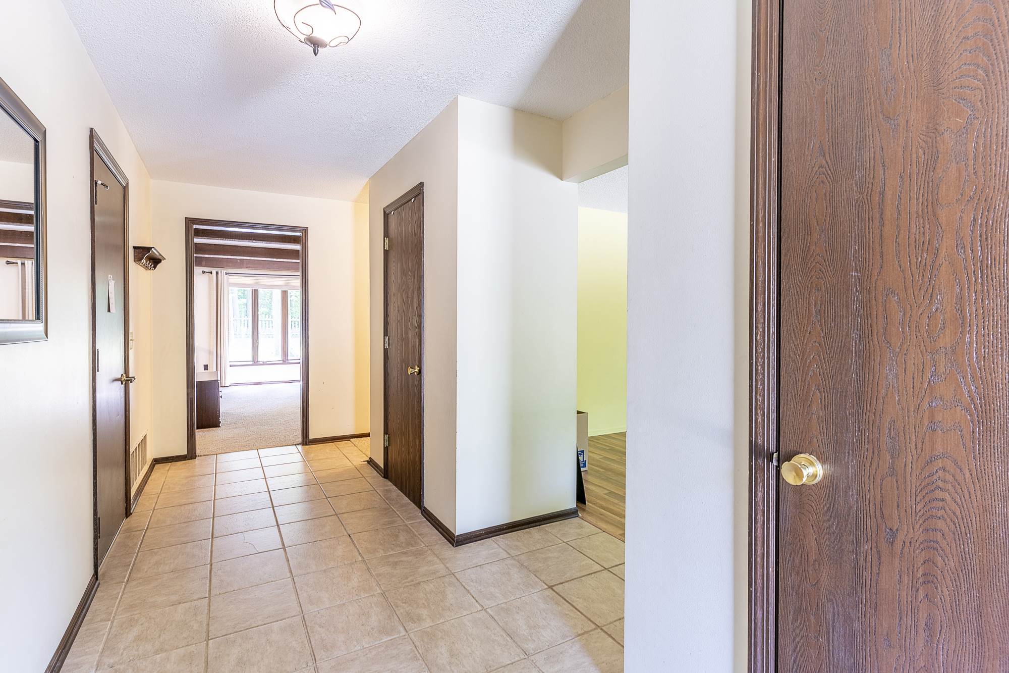 5834 Oak Fall Road Fort Wayne, IN 46845 - Photo 4 of 35