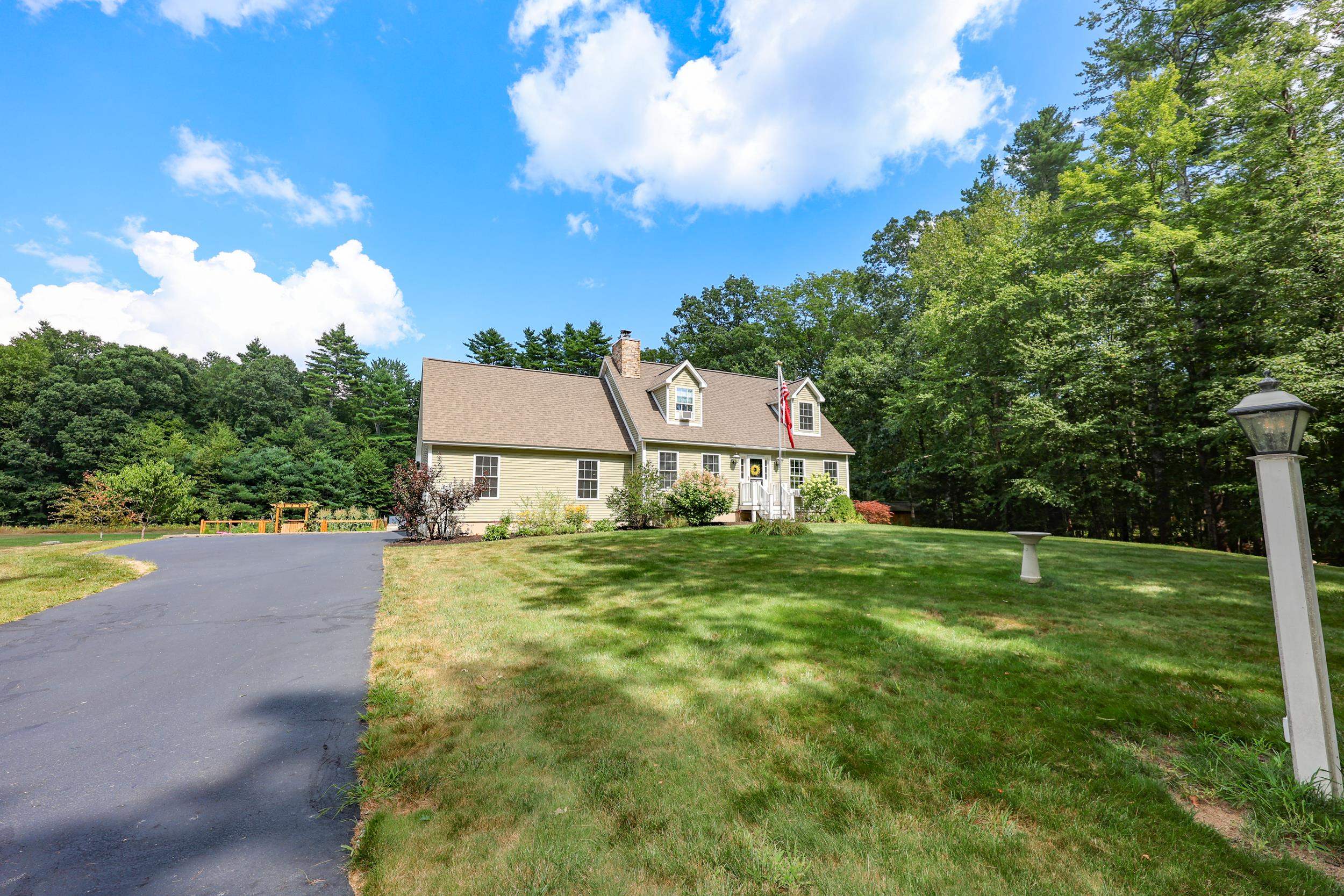 117 France Road Barrington, NH 03825 - Photo 3 of 59
