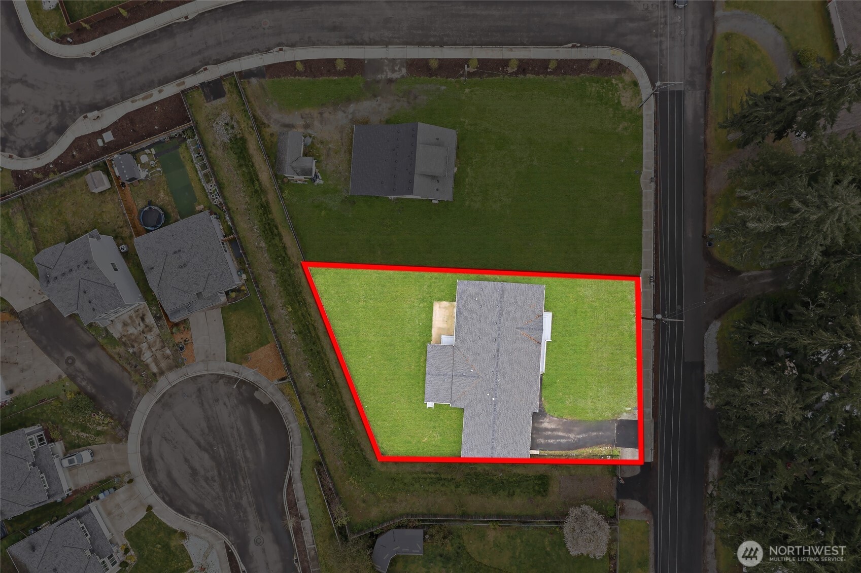 521 Military Road East Tacoma, WA 98445 - Photo 37 of 40