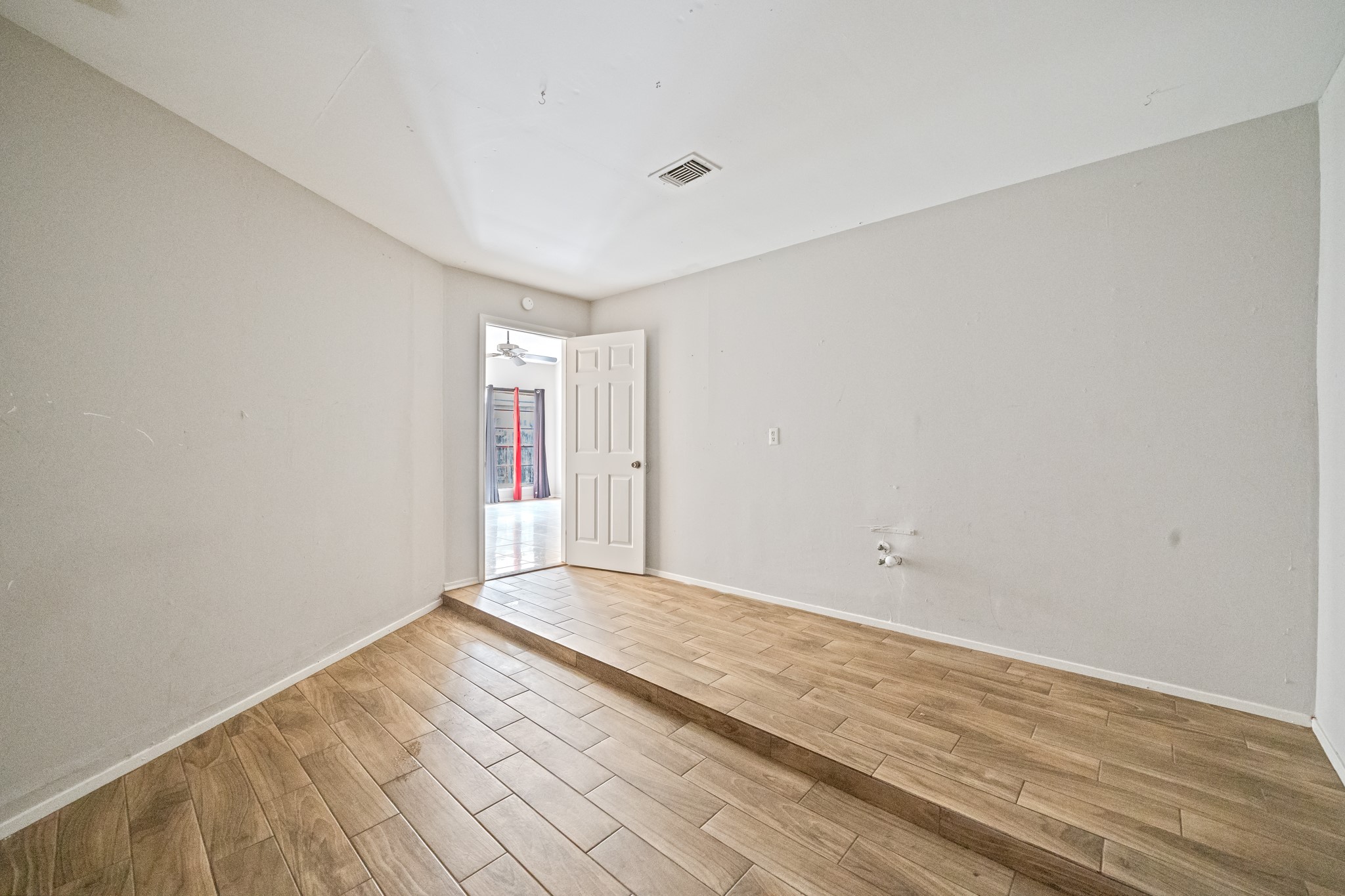 20115 Raingate Lane Katy, TX 77449 - Photo 18 of 25 a view of an empty room